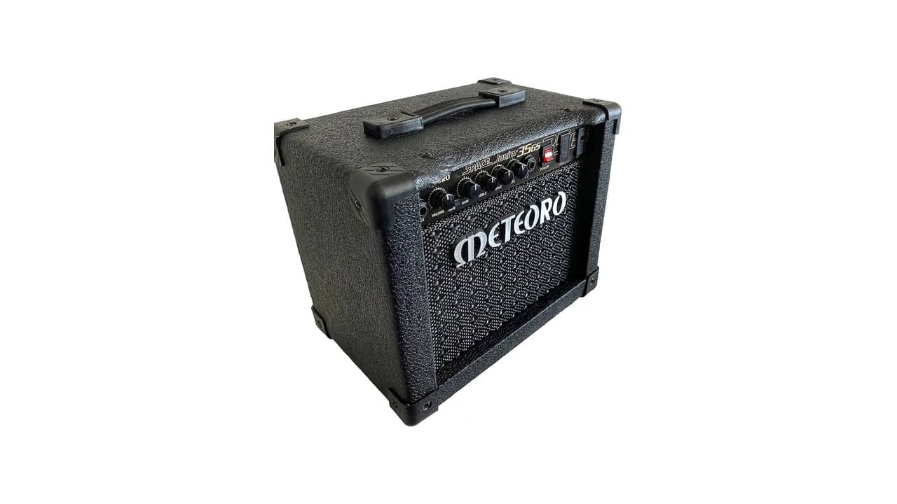 Melhor Amplificador de Guitarra: Portátil vs Estacionário