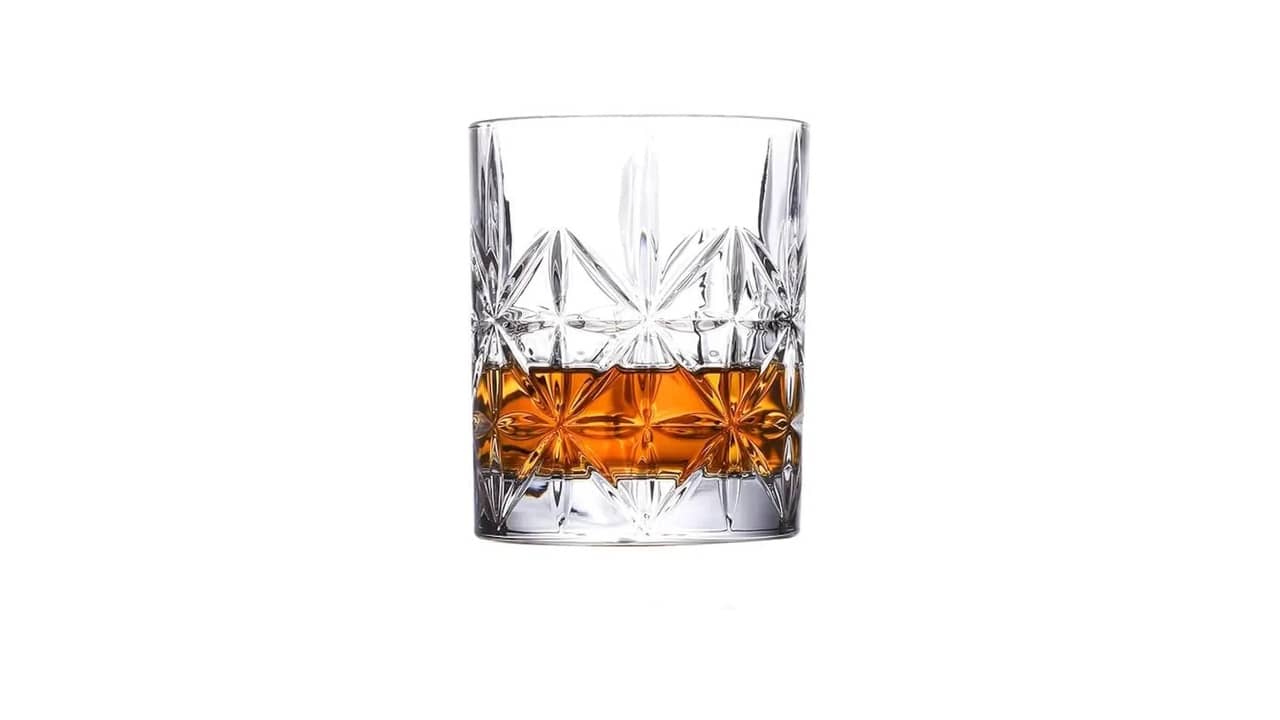 Melhor Copo de Whisky: Design, Resistência e Estilo