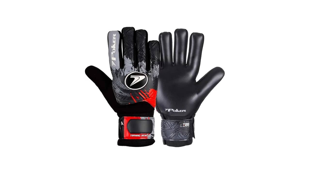 Melhor Luva de Goleiro: Qual Modelo Oferece Melhor Desempenho e Conforto?